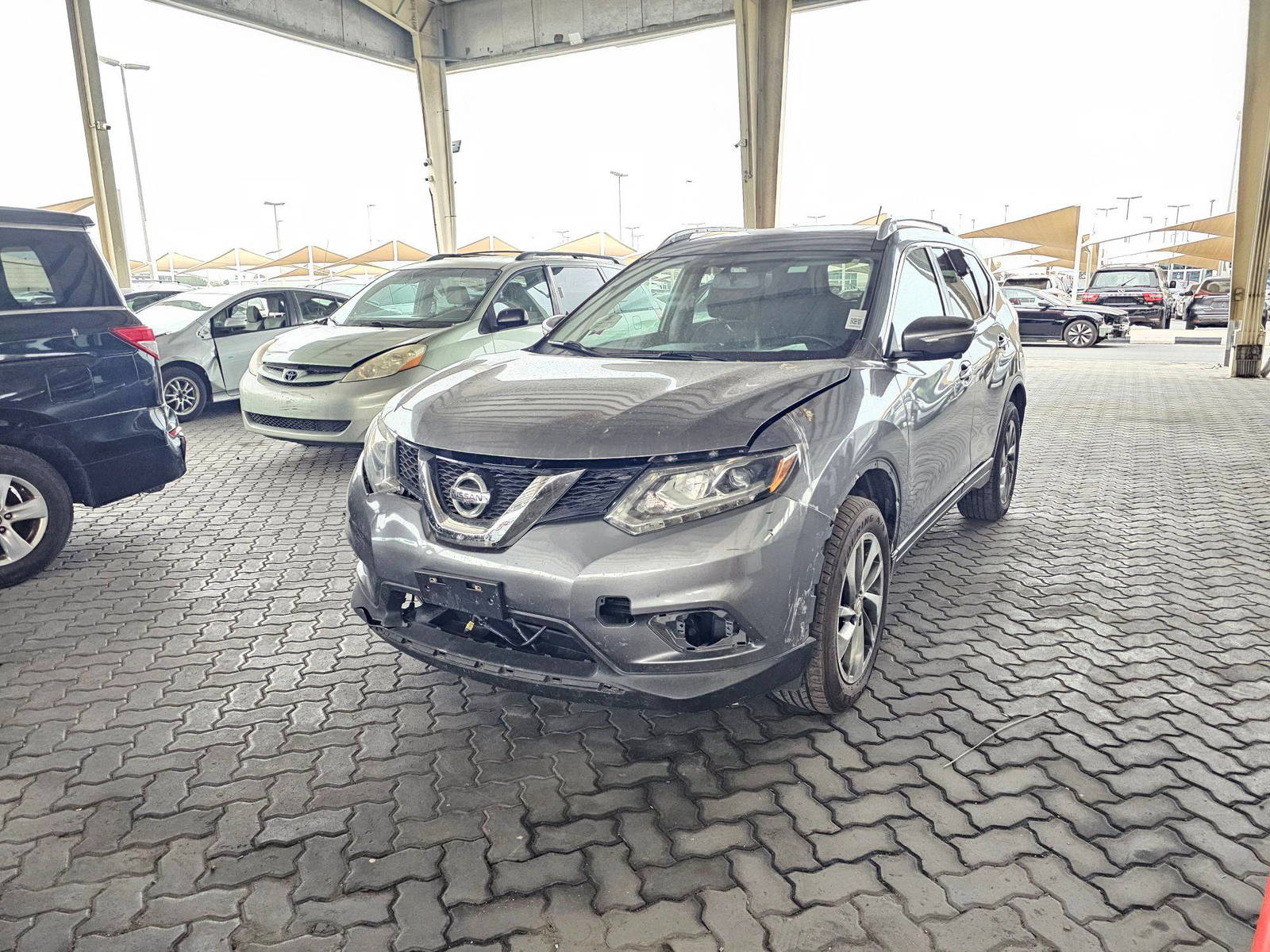 2015 NISSAN ROGUE — 124485 Miles — Lot 4FC804740 — Souq - Marhaba Auctions Used Cars - Image 5