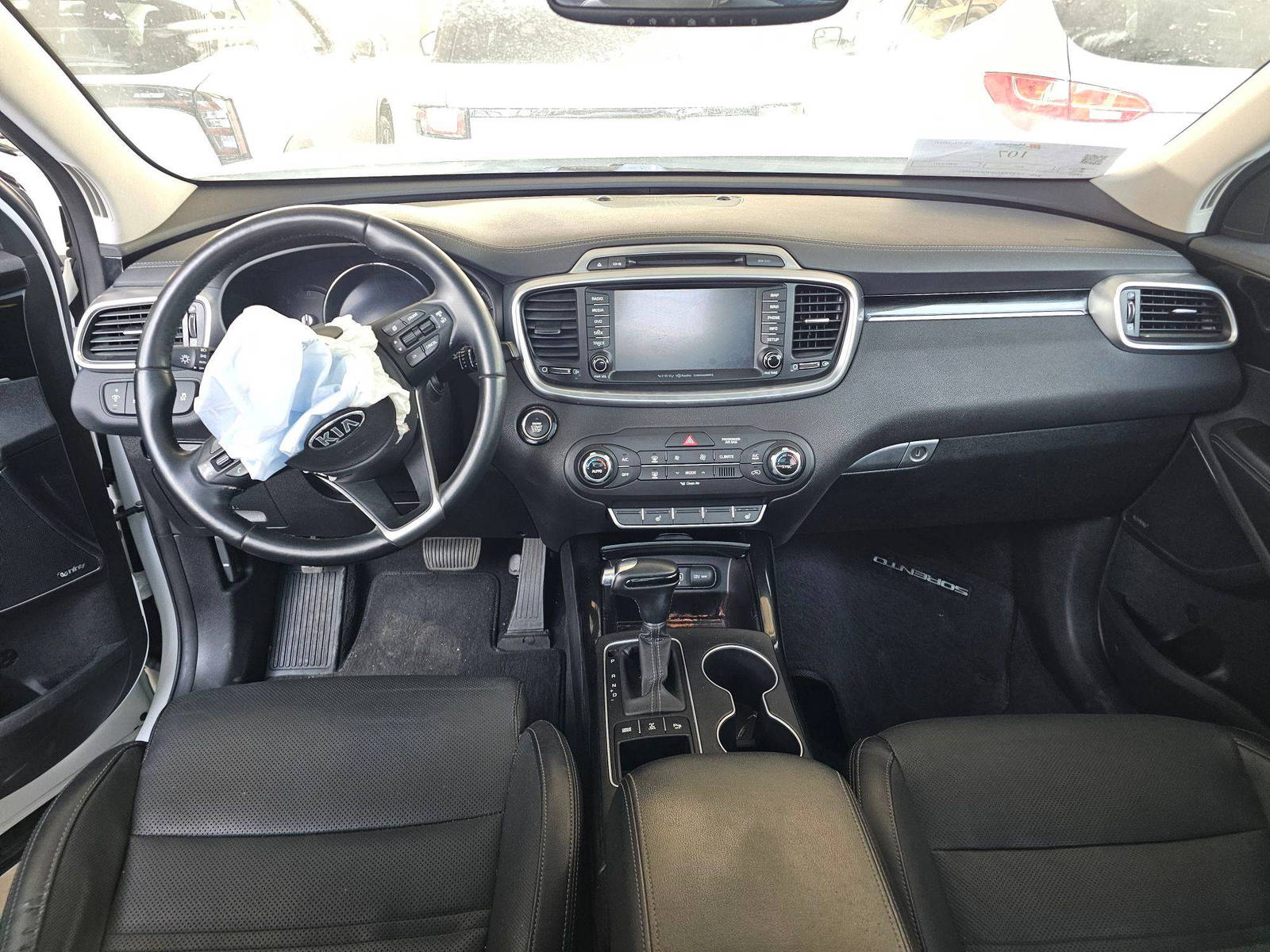 KIA SORENTO 2016 - Marhaba Auction Used Cars - Image 7