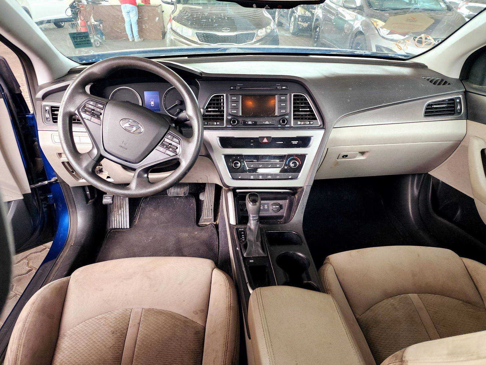 2015 HYUNDAI SONATA — 175961 Miles — Lot 78165424 — Souq - Marhaba Auctions Used Cars - Image 7