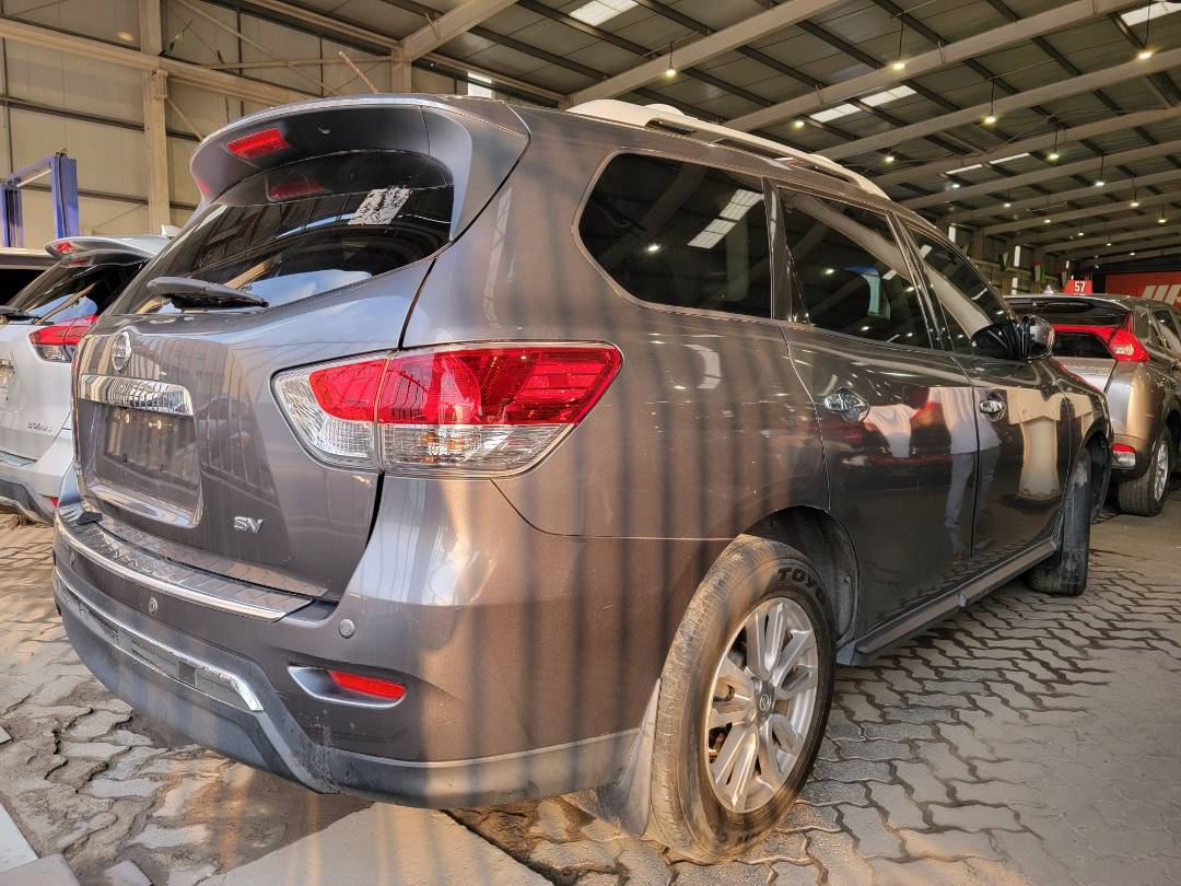 2015 NISSAN PATHFINDER — 142610 Miles — Lot 42074714 — Main - Marhaba Auctions Used Cars - Image 3