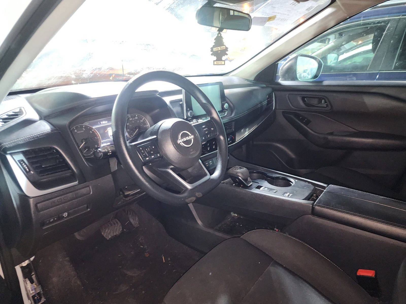 NISSAN ROGUE 2024 - Marhaba Auction Used Cars - Image 9