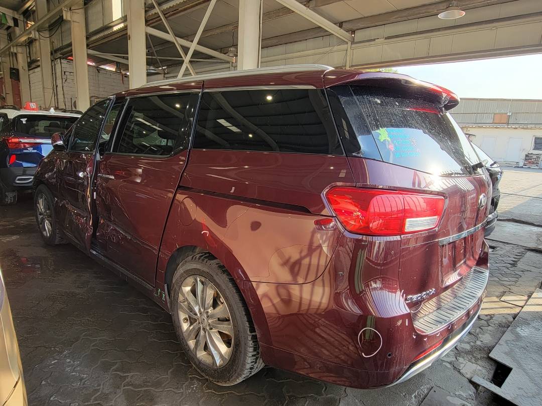 2018 KIA SEDONA — 89594 Miles — Lot 38661764 — Main - Marhaba Auctions Used Cars - Image 3