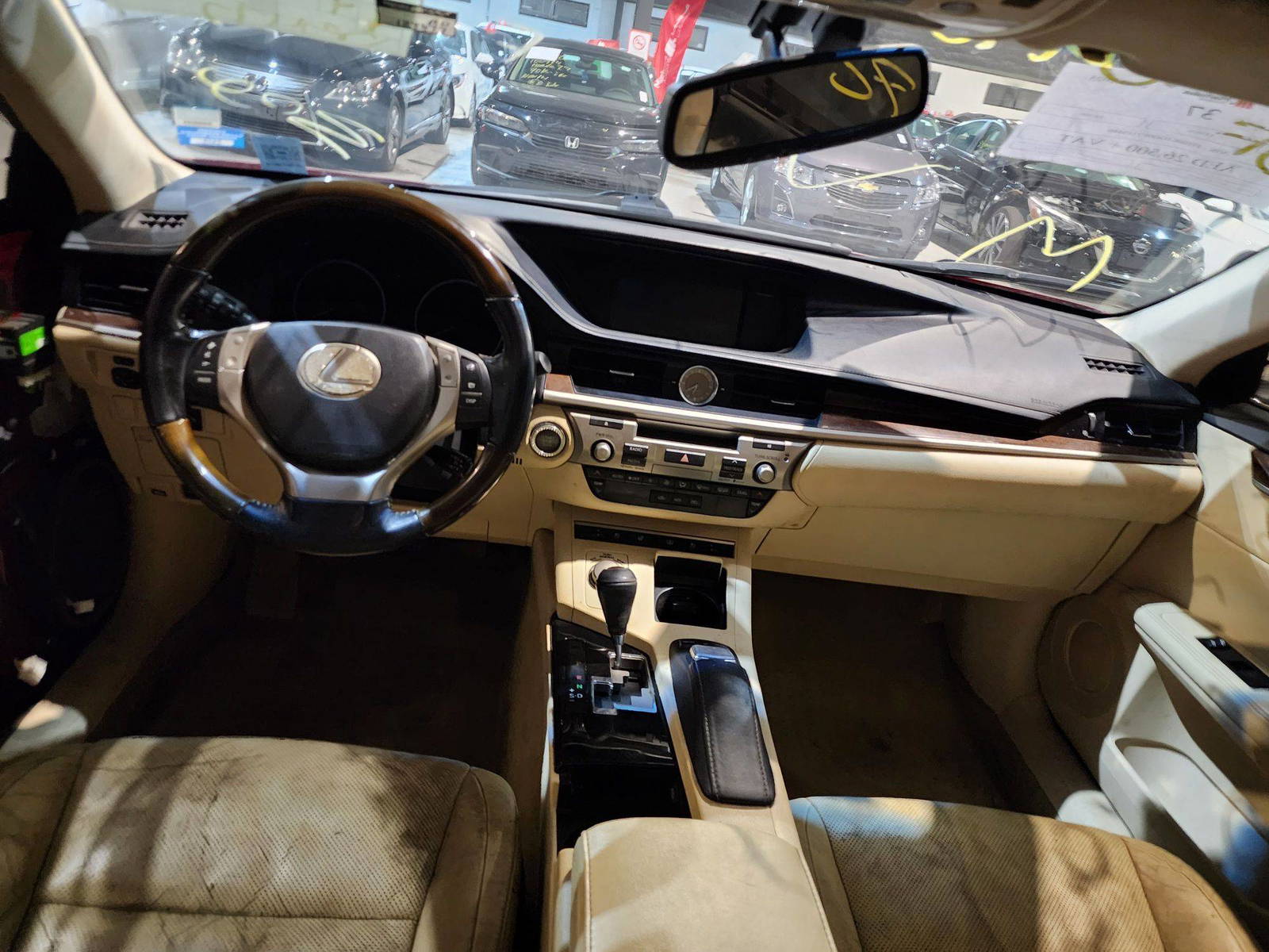 2015 LEXUS ES 350 — 123477 Miles — Lot 183440 — Ind. 12 - Marhaba Auctions Used Cars - Image 8