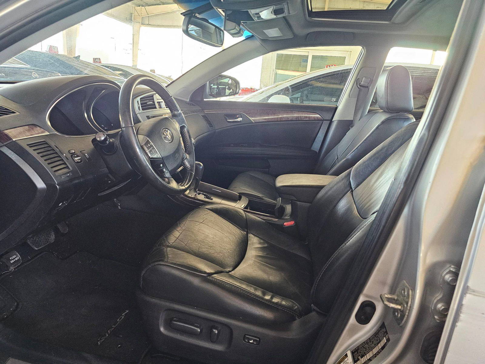 TOYOTA AVALON 2012 - Marhaba Auction Used Cars - Image 9