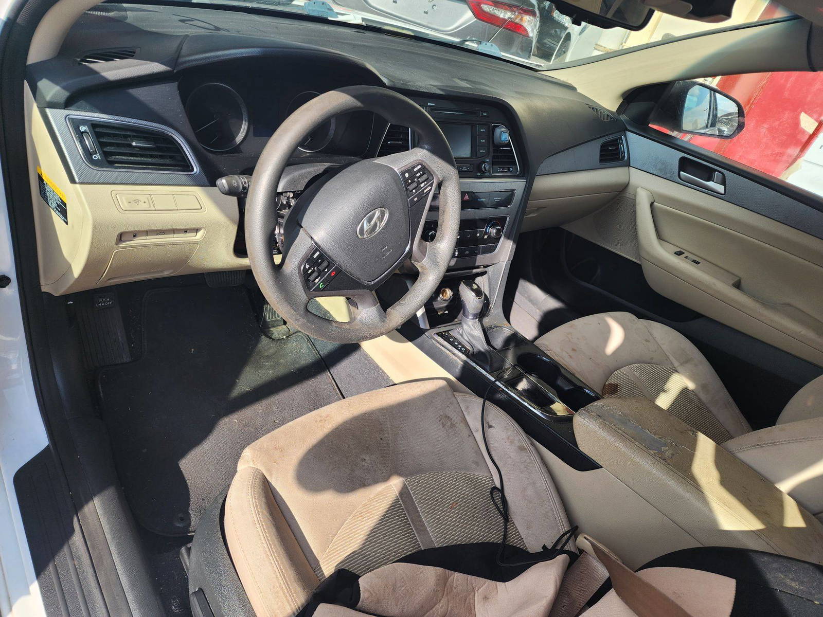 2015 HYUNDAI SONATA — 147079 Miles — Lot 63300533 - Marhaba Auctions Used Cars - Image 4