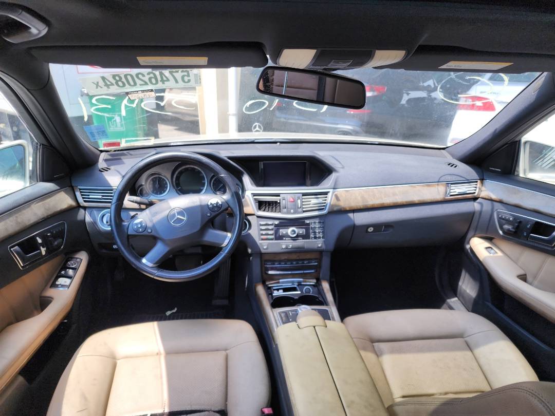 2010 MERCEDES BENZ E 350 — 136517 Miles — Lot 57462084 — Ind. 12 - Marhaba Auctions Used Cars - Image 9