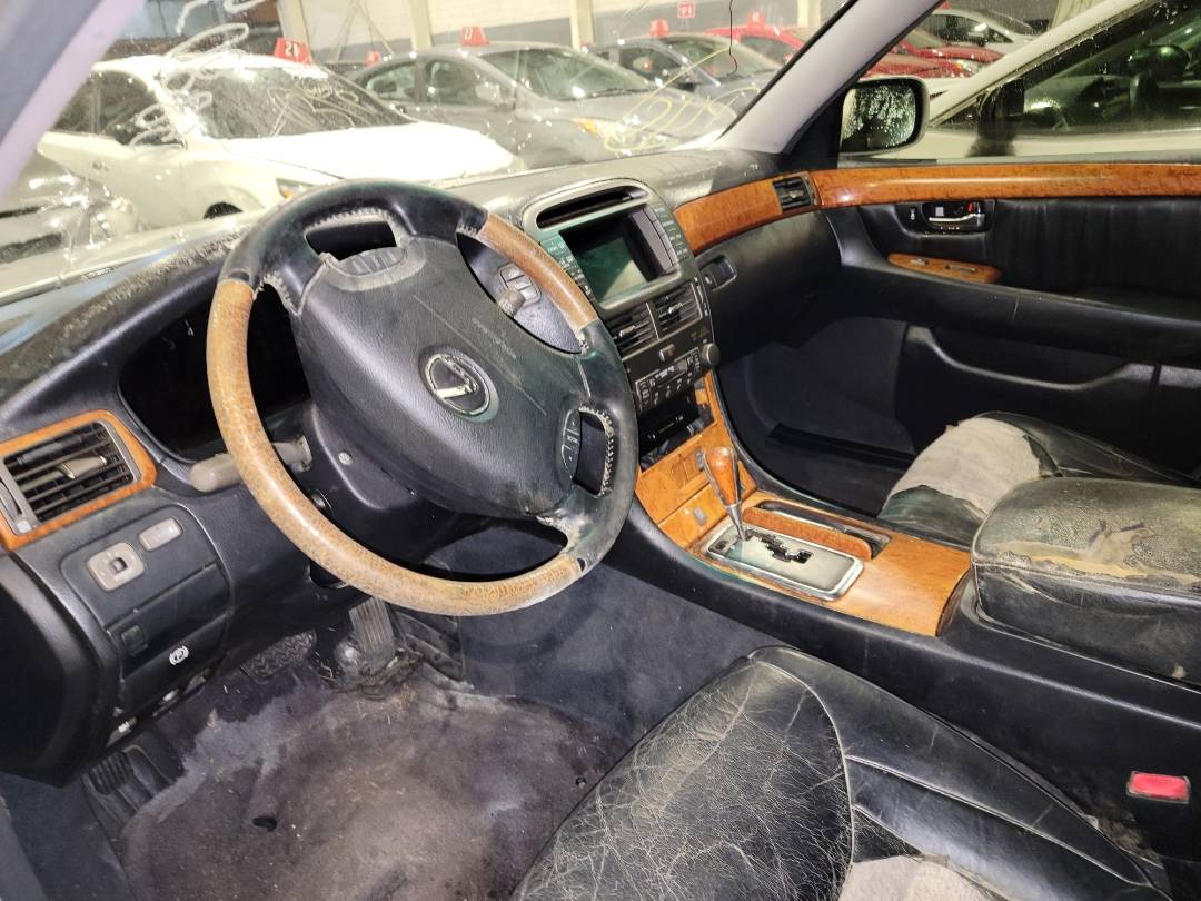 2002 LEXUS LS 430 — 225970 Miles — Lot 65193993 - Marhaba Auctions Used Cars - Image 6