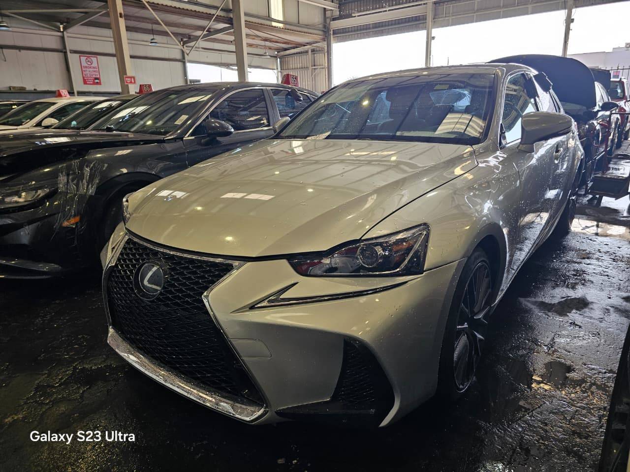LEXUS IS 200T 2016 - Marhaba Auction Used Cars - Image 4