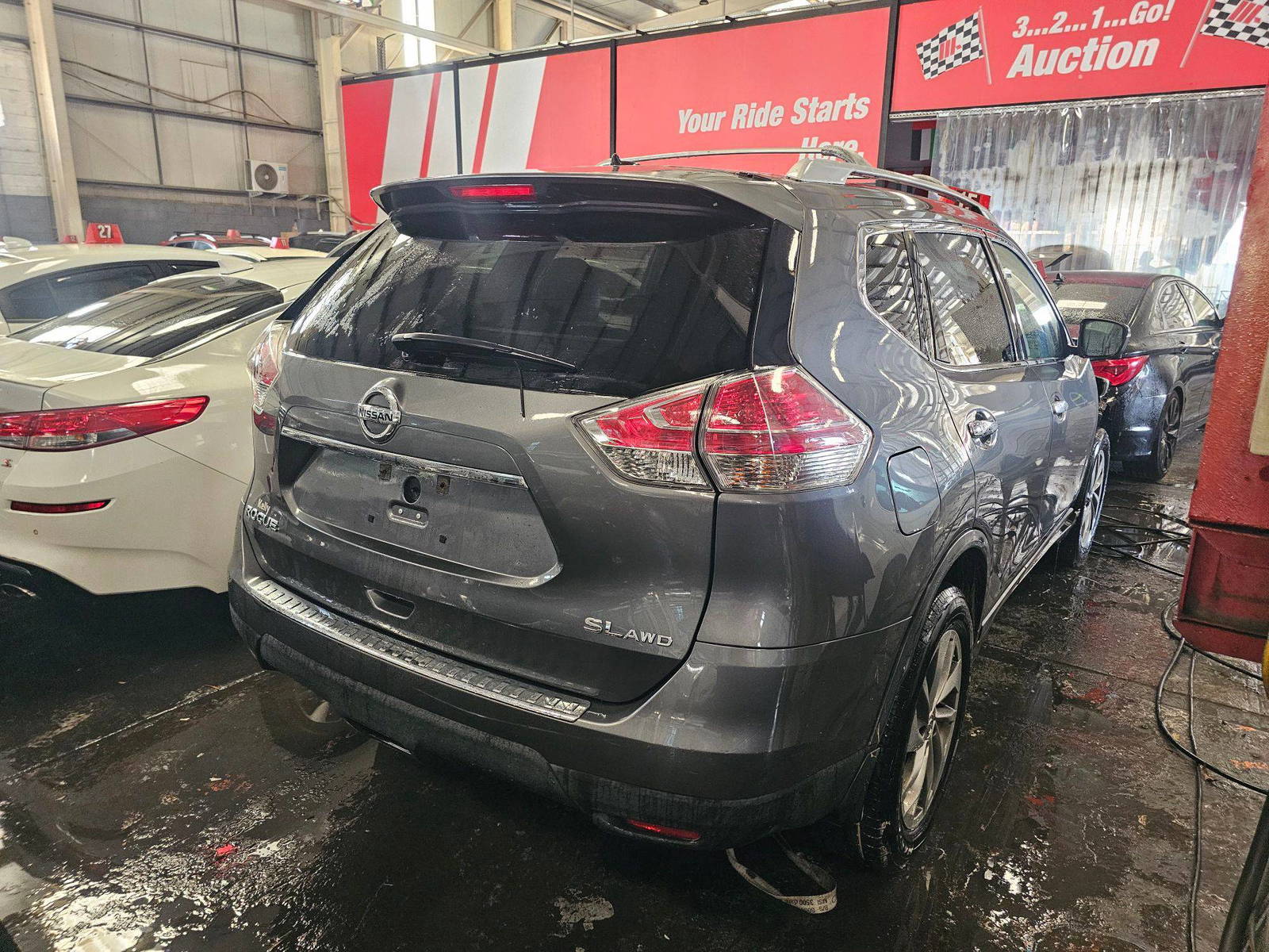 2015 NISSAN ROGUE — 135727 Miles — Lot C842973 — Main - Marhaba Auctions Used Cars - Image 4