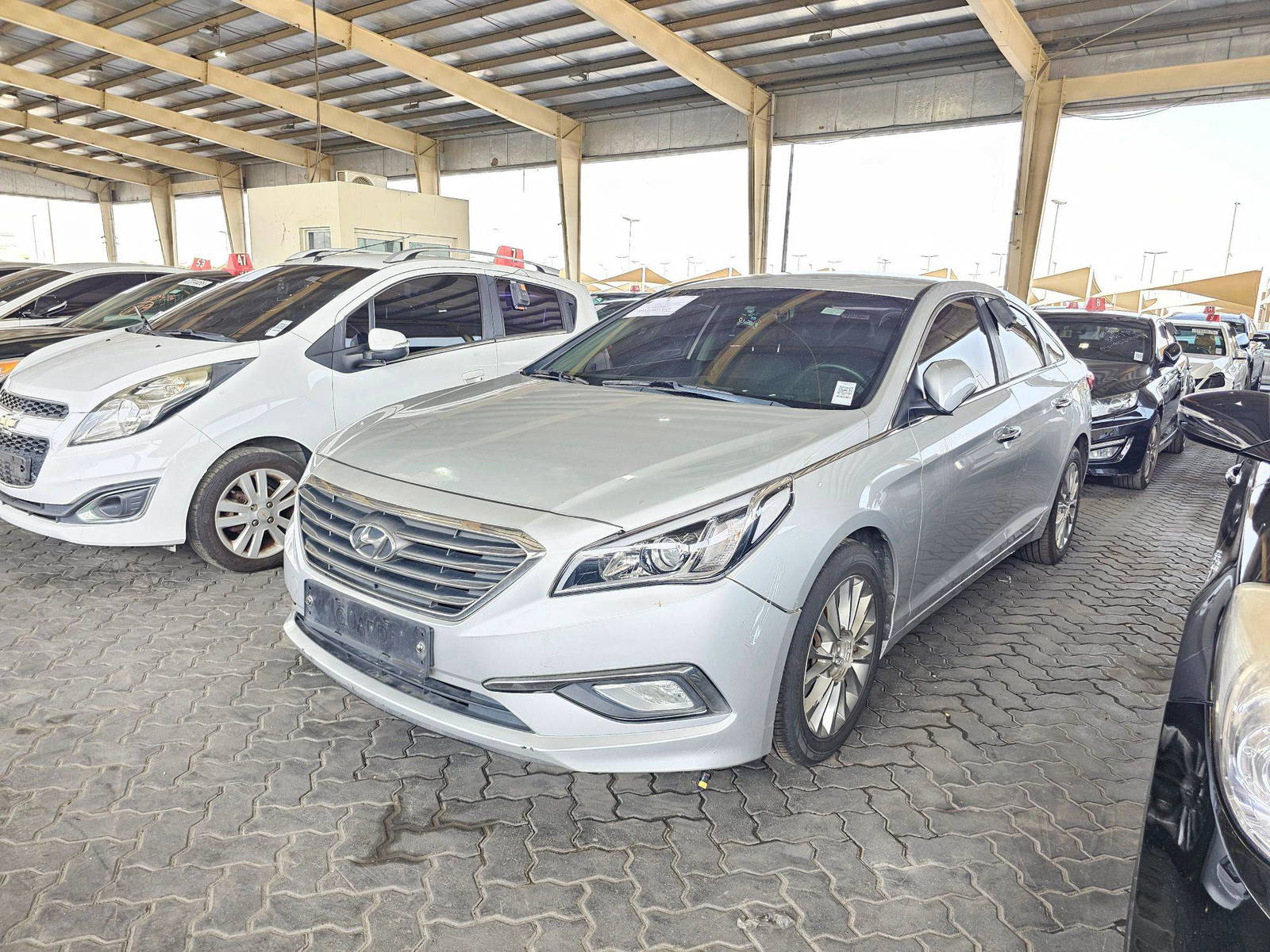 2015 HYUNDAI SONATA — 221609 KM — Lot 001770 — Ind. 12 - Marhaba Auctions Used Cars - Image 5