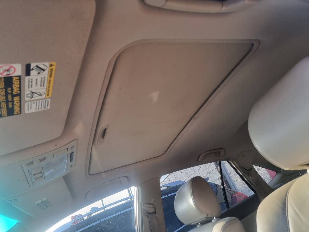 2008 LEXUS RX 350 — 210304 Miles — Lot 8C042823 — Souq - Marhaba Auctions Used Cars - Image 19