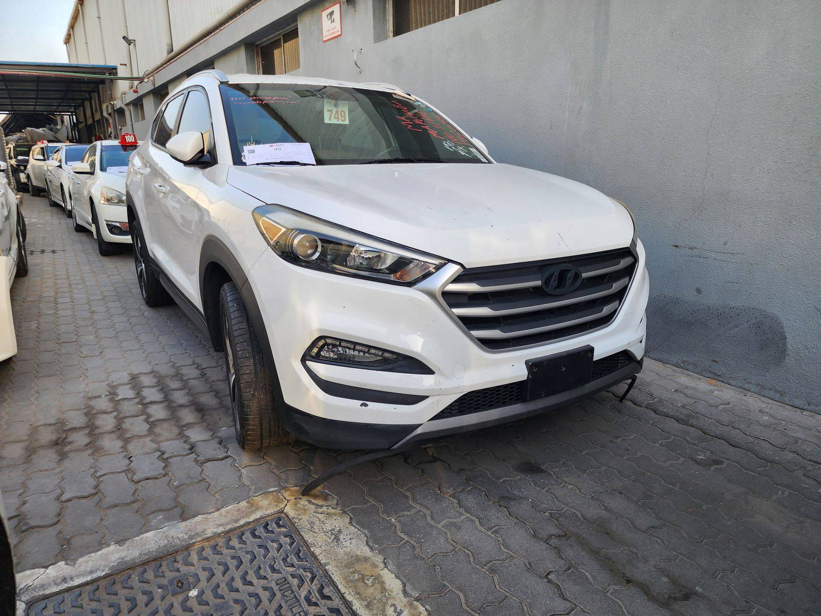 2016 HYUNDAI TUCSON — 118688 Miles — Lot 95095 — Al Quoz - Marhaba Auctions Used Cars - Image 3