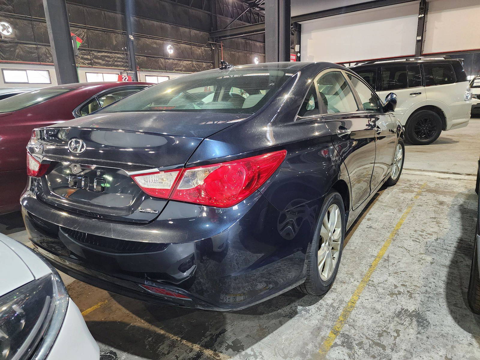2012 HYUNDAI SONATA — 160196 Miles — Lot 410790 — Al Quoz - Marhaba Auctions Used Cars - Image 6