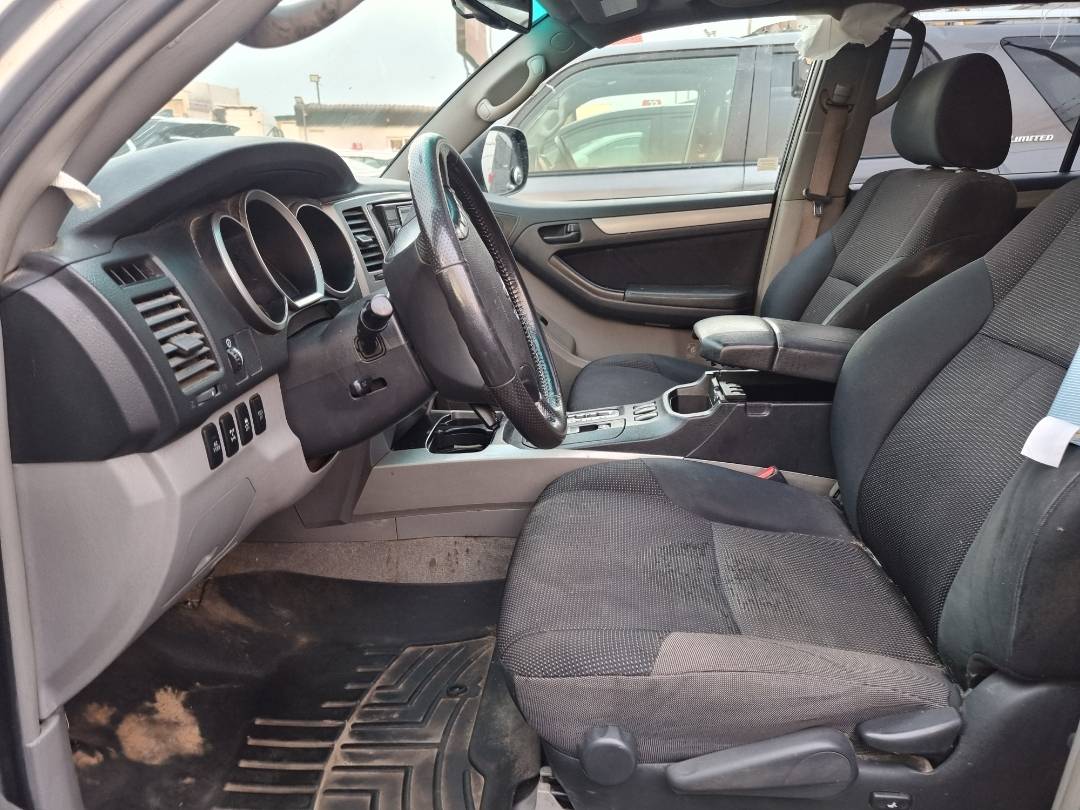 2009 TOYOTA 4RUNNER SR5 — 226718 Miles — Lot 75728274 — Souq - Marhaba Auctions Used Cars - Image 6