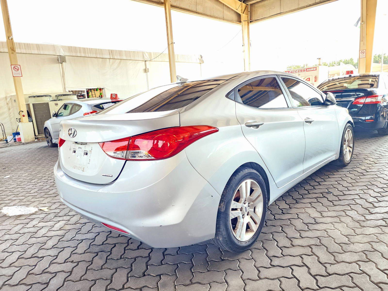 2011 HYUNDAI ELANTRA — 122724 Miles — Lot 37372654 — Souq - Marhaba Auctions Used Cars - Image 3