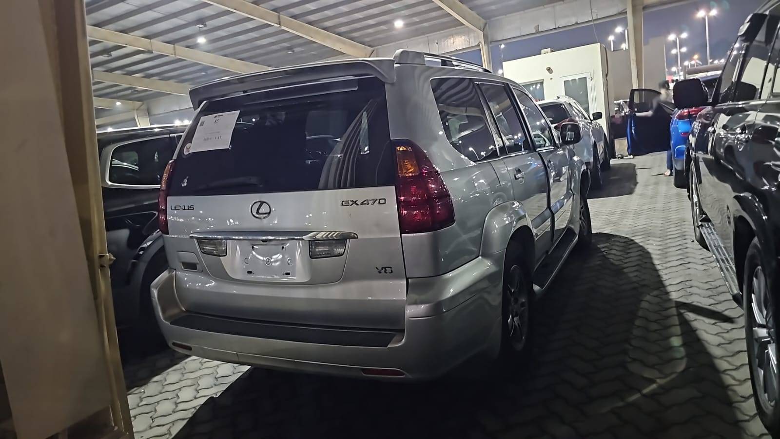 2007 LEXUS GX 470 — 218075 Miles — Lot 170143684 — Souq - Marhaba Auctions Used Cars - Image 6