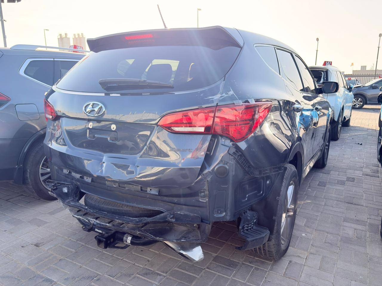 HYUNDAI SANTA FE SPORT 2018 - Marhaba Auction Used Cars - Image 3