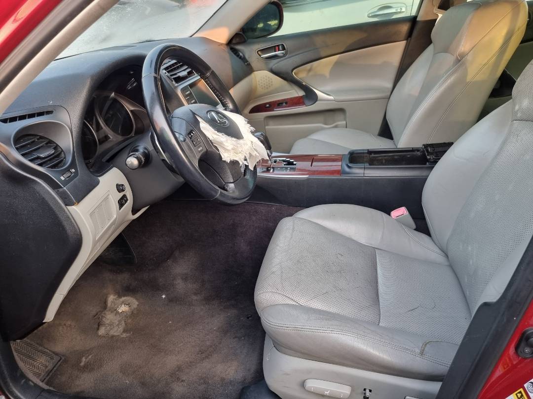 2007 LEXUS IS 250 — 130528 Miles — Lot 125487 — Souq - Marhaba Auctions Used Cars - Image 6