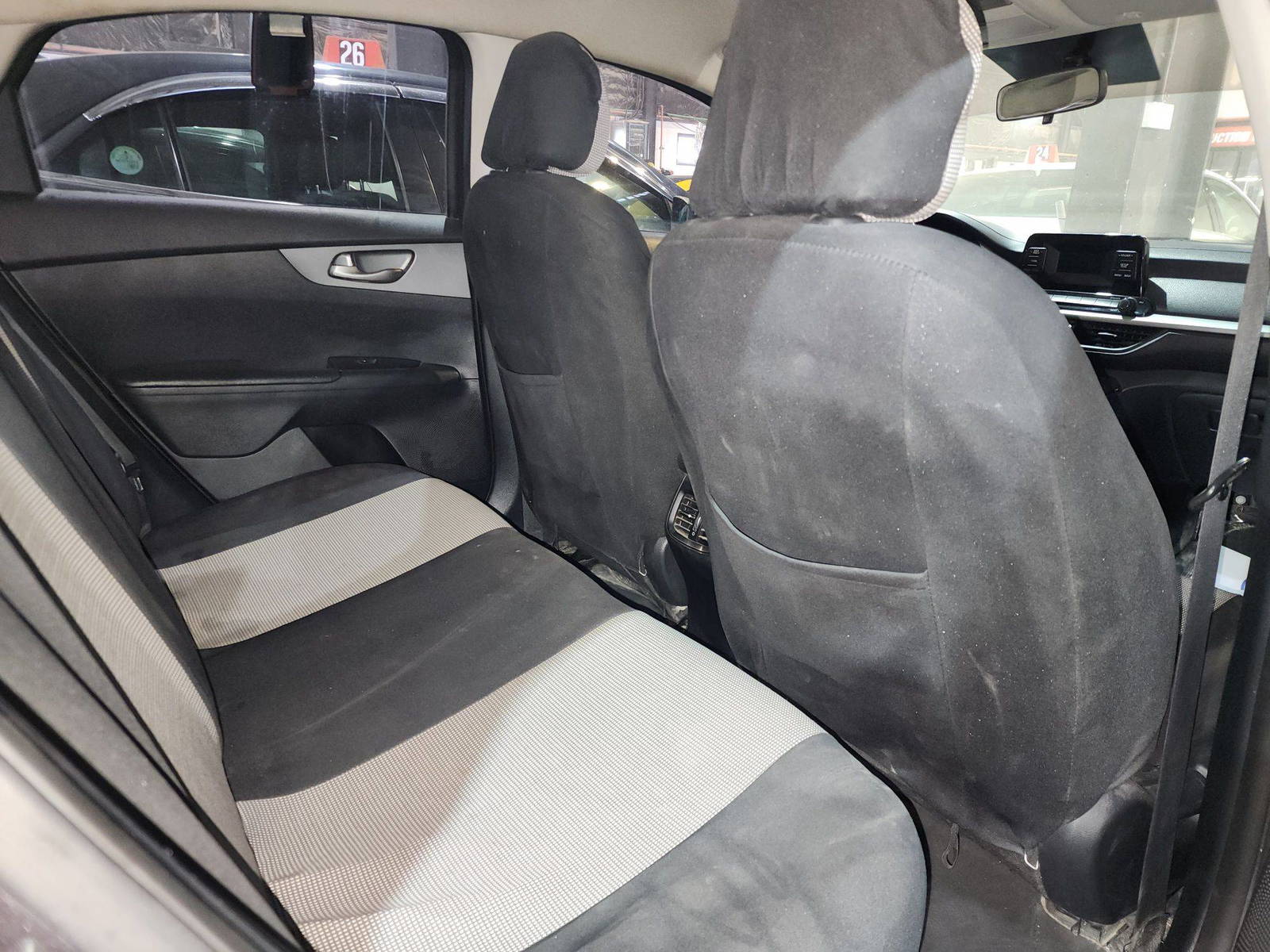 2020 KIA CERATO — 76598 KM — Lot 4161L5857141 — Al Quoz - Marhaba Auctions Used Cars - Image 7