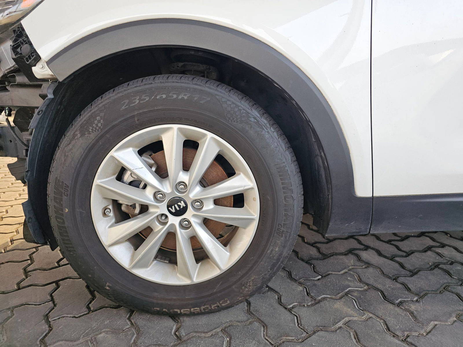 2019 KIA SORENTO — 109489 Miles — Lot 57KG551776 — Souq - Marhaba Auctions Used Cars - Image 8