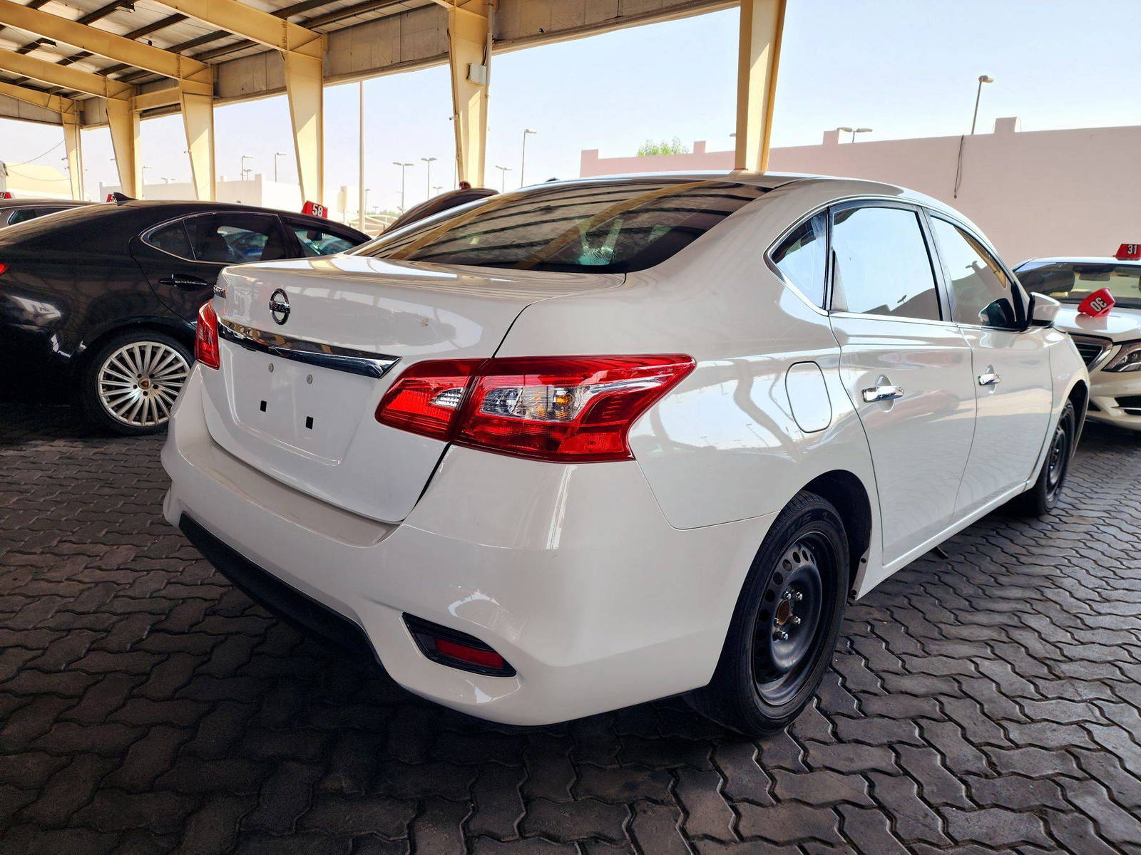 2018 NISSAN SENTRA — 125415 Miles — Lot 51660244 — Souq - Marhaba Auctions Used Cars - Image 5