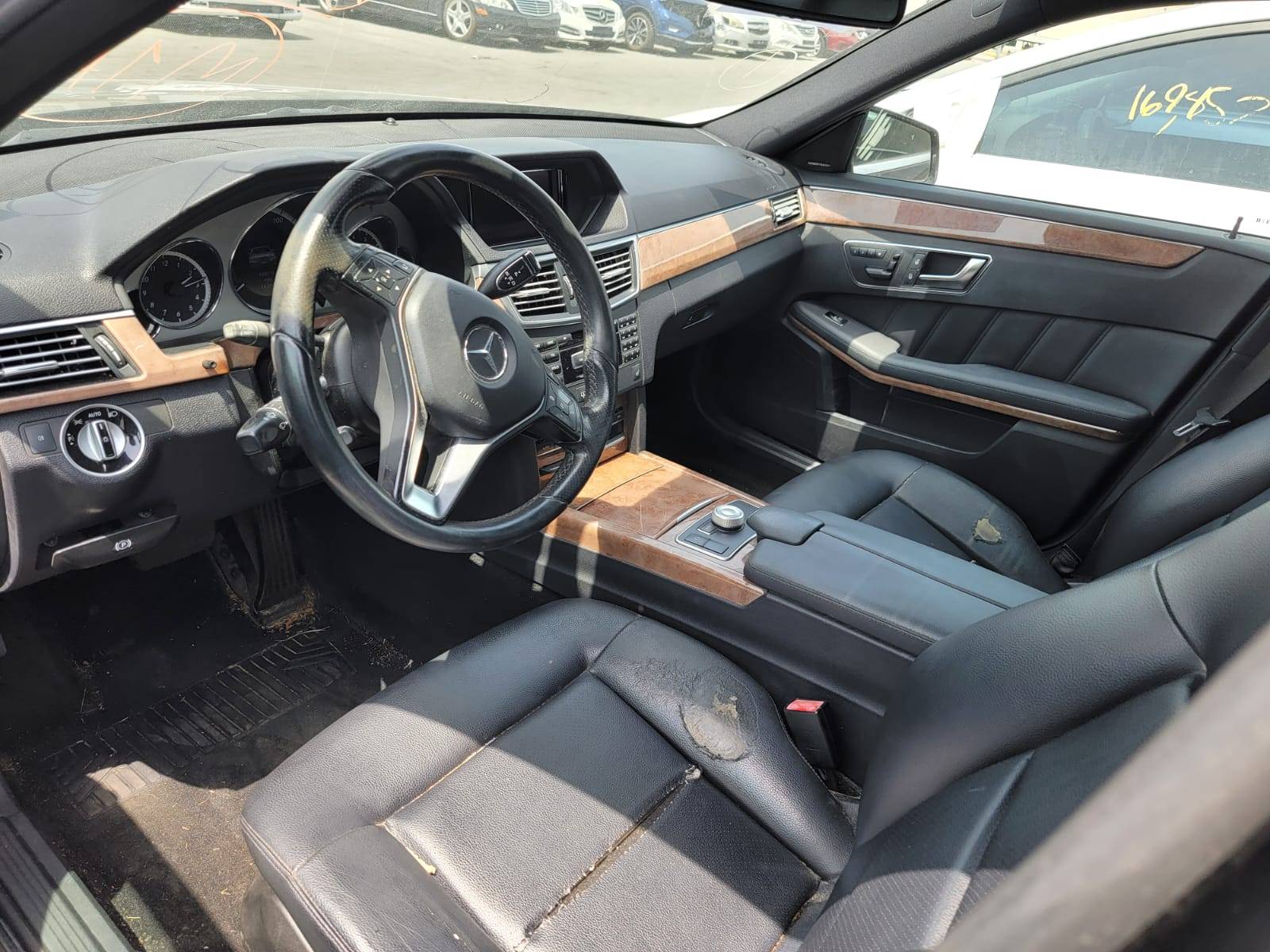 2012 MERCEDES BENZ E 350 — 162647 Miles — Lot 162 647 — Souq - Marhaba Auctions Used Cars - Image 7