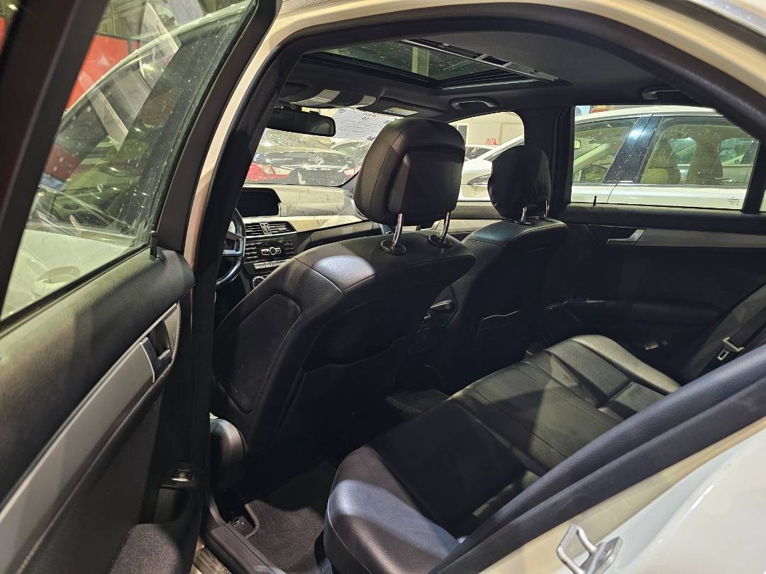 MERCEDES BENZ C 250 2012 - Marhaba Auction Used Cars - Image 9