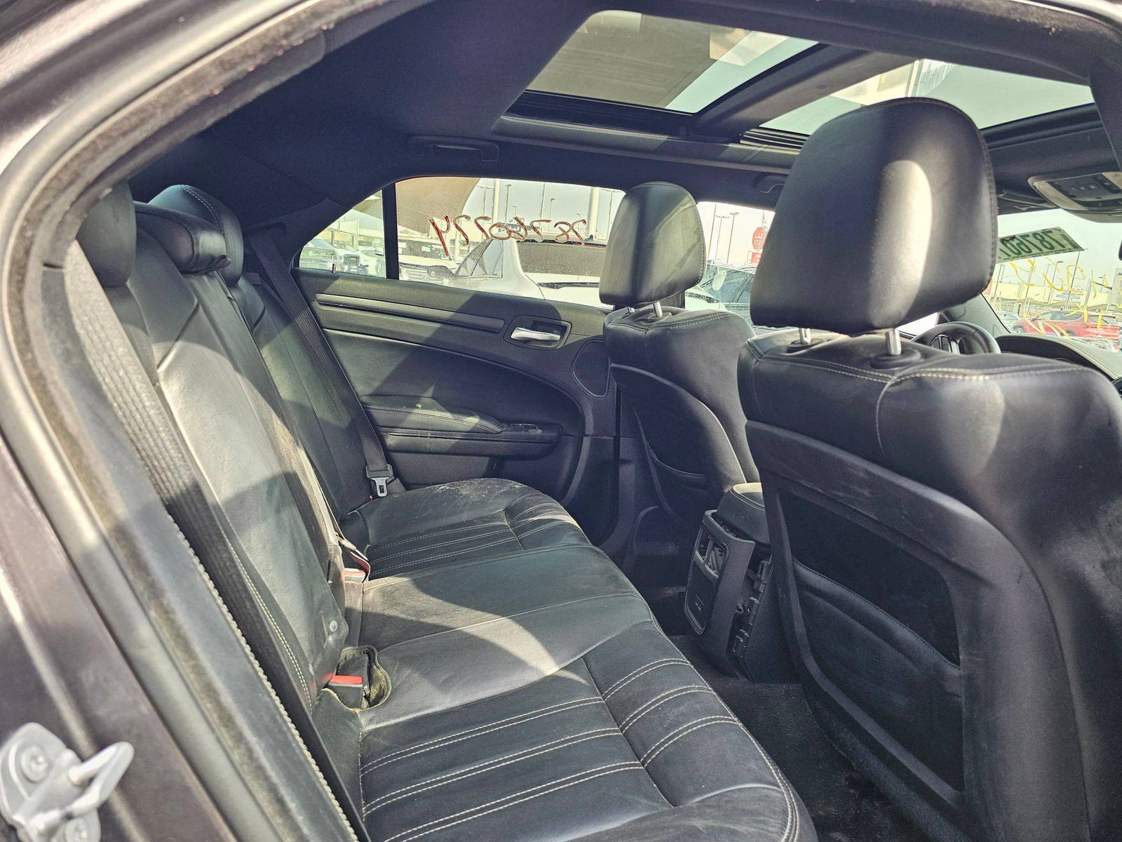 2016 CHRYSLER 300 — 130710 Miles — Lot GG7GH224969 — Souq - Marhaba Auctions Used Cars - Image 6