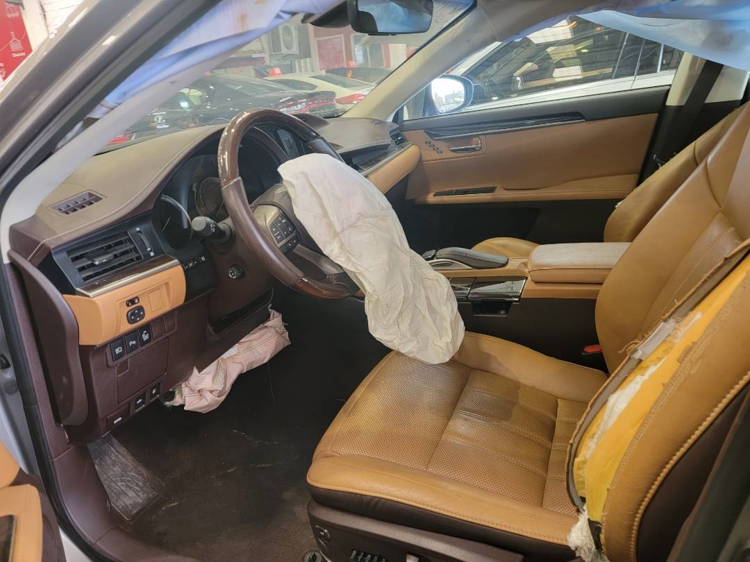 2016 LEXUS ES 350 — 109343 Miles — Lot U008511 — Main - Marhaba Auctions Used Cars - Image 8