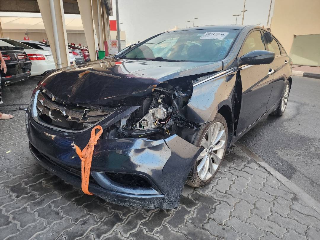 2011 HYUNDAI SONATA — 141115 Miles — Lot 38715088 — Souq - Marhaba Auctions Used Cars - Image 10