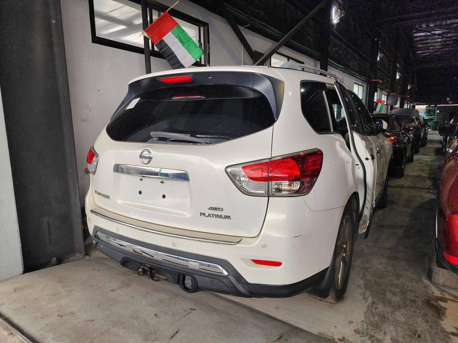 2014 NISSAN PATHFINDER — 131387 Miles — Lot 39856198 — Souq - Marhaba Auctions Used Cars - Image 4