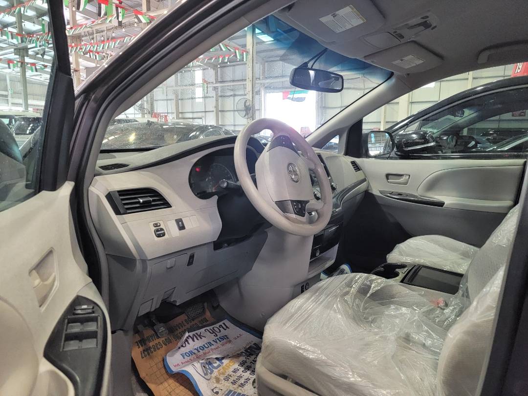 2012 TOYOTA SIENNA — 226332 Miles — Lot S033626 — Main - Marhaba Auctions Used Cars - Image 6