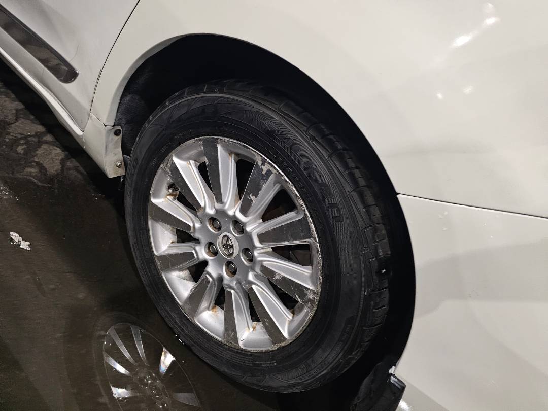 2013 TOYOTA SIENNA — 268002 Miles — Lot 9DS054515 — Main - Marhaba Auctions Used Cars - Image 6