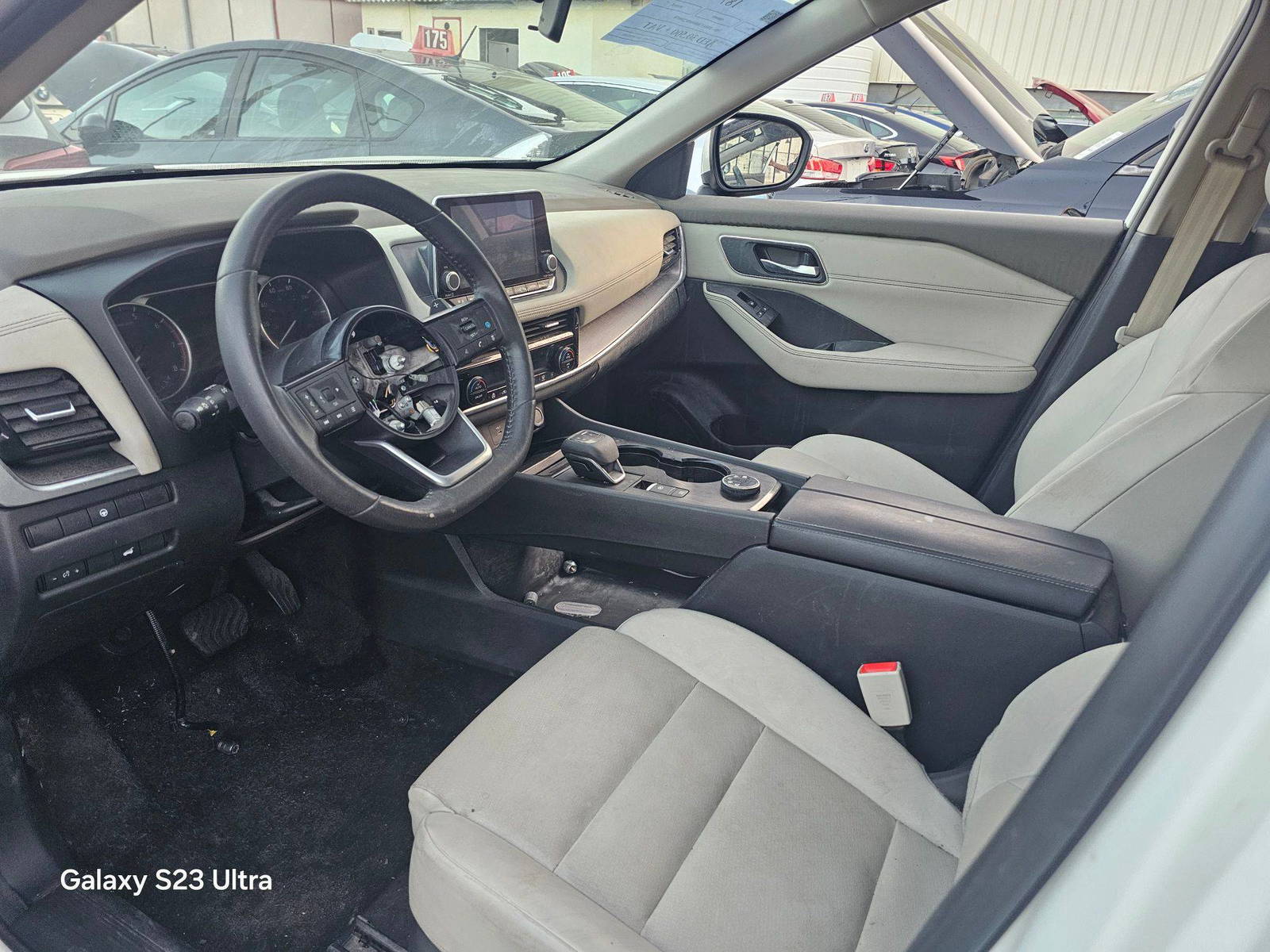 NISSAN ROGUE 2021 - Marhaba Auction Used Cars - Image 8