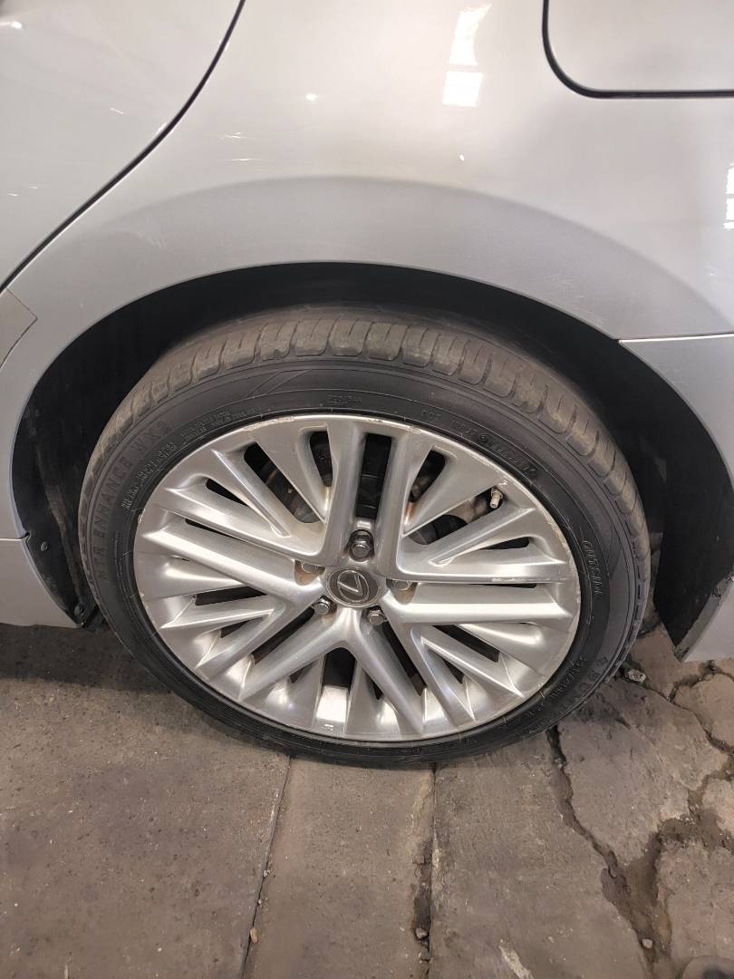 2013 LEXUS ES 350 — 166163 Miles — Lot 1D2058316 — Main - Marhaba Auctions Used Cars - Image 9