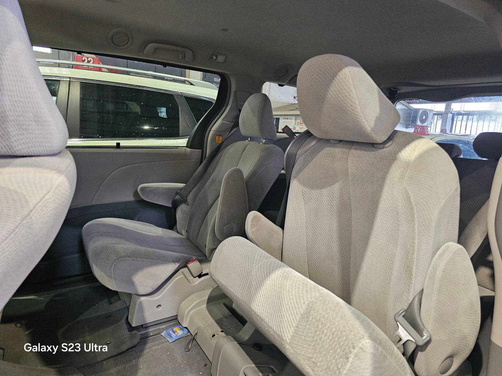 TOYOTA SIENNA 2011 - Marhaba Auction Used Cars - Image 7