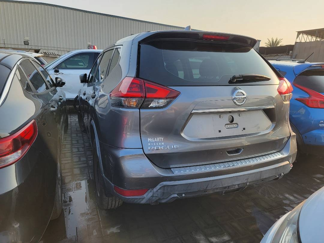 2018 NISSAN ROGUE — 143073 Miles — Lot 42068532 — Main - Marhaba Auctions Used Cars - Image 3