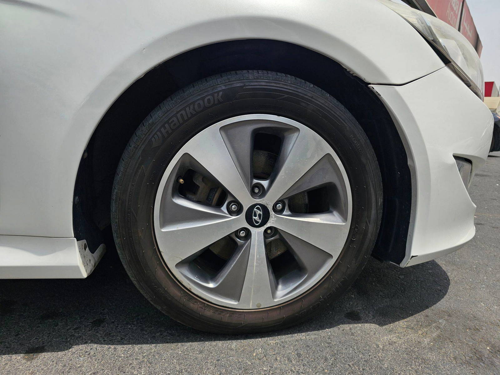 2012 HYUNDAI SONATA — 194143 KM — Lot A026891 — Souq - Marhaba Auctions Used Cars - Image 11