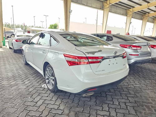 TOYOTA AVALON
