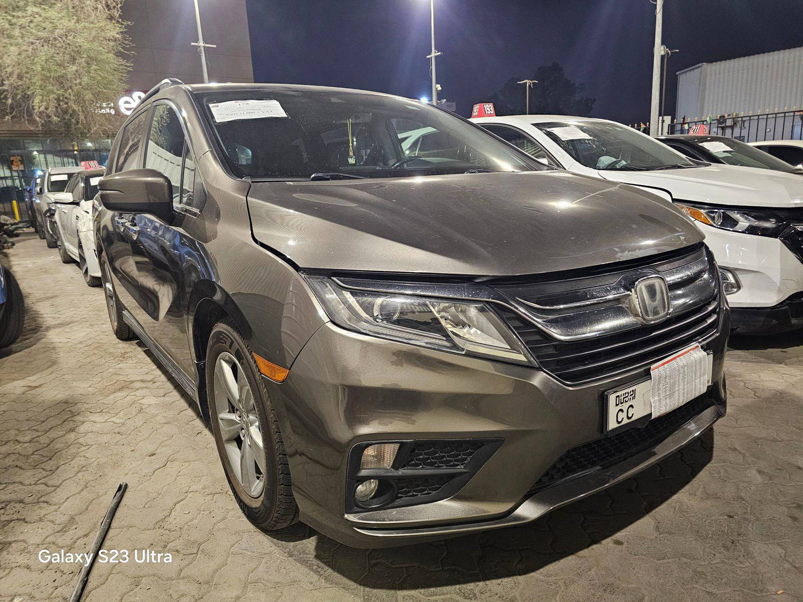 2018 HONDA ODYSSEY — 338018 KM — Lot 0JB025504 — Main - Marhaba Auctions Used Cars - Image 4