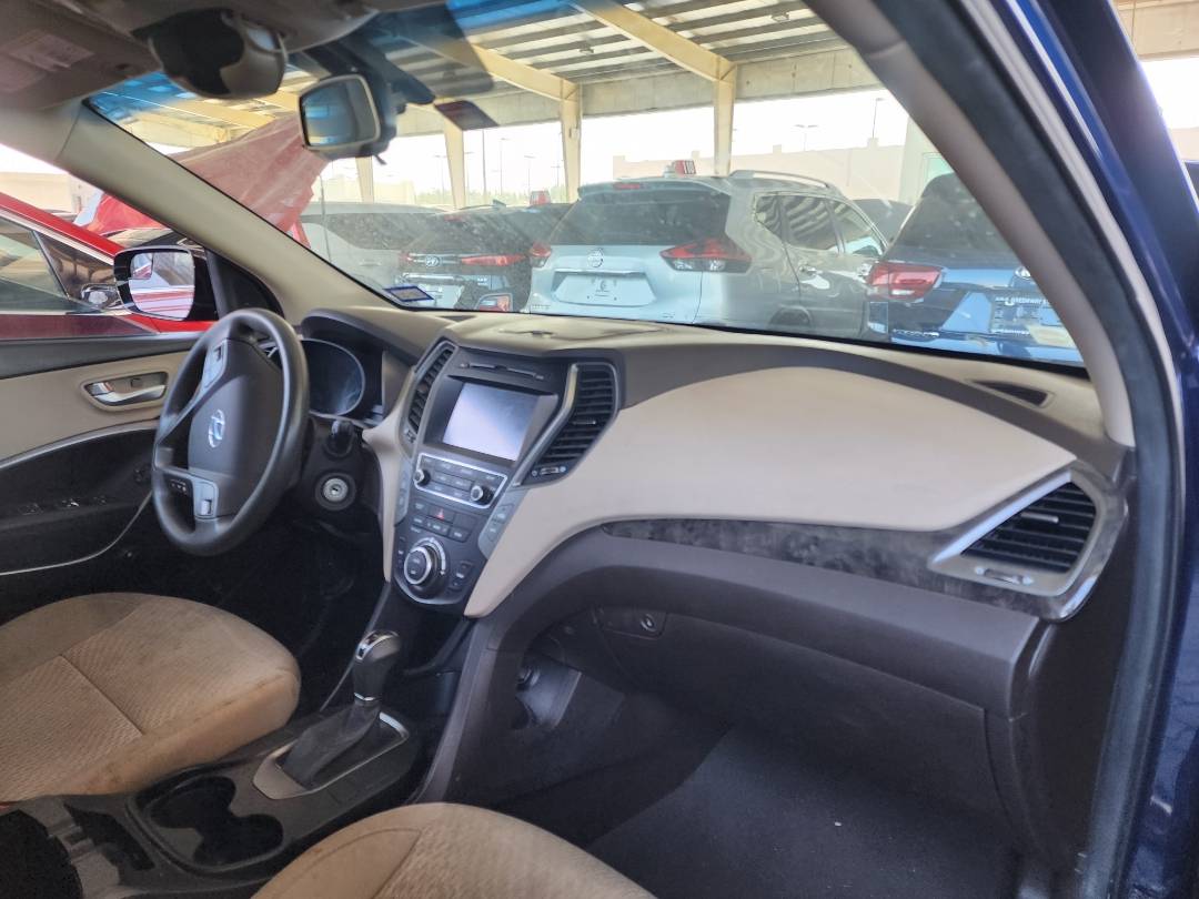 2017 HYUNDAI SANTA FE — 157408 Miles — Lot 38126704 - Marhaba Auctions Used Cars - Image 8