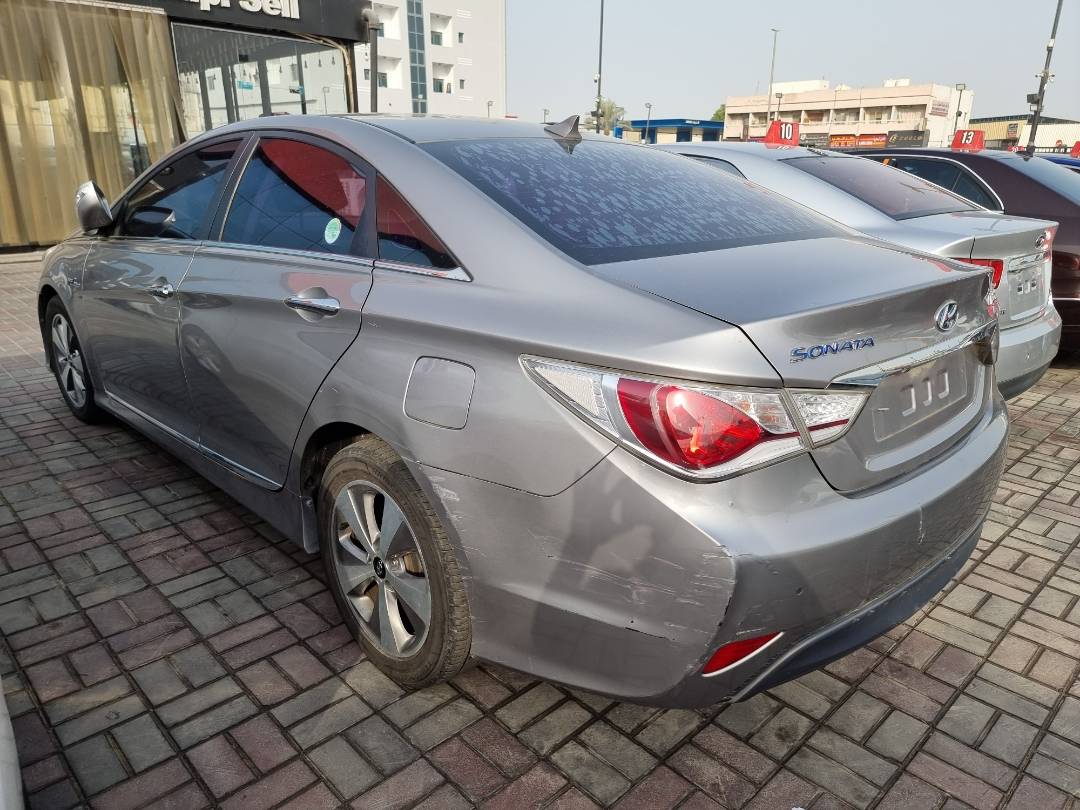 HYUNDAI SONATA 2012 - Marhaba Auction Used Cars - Image 5
