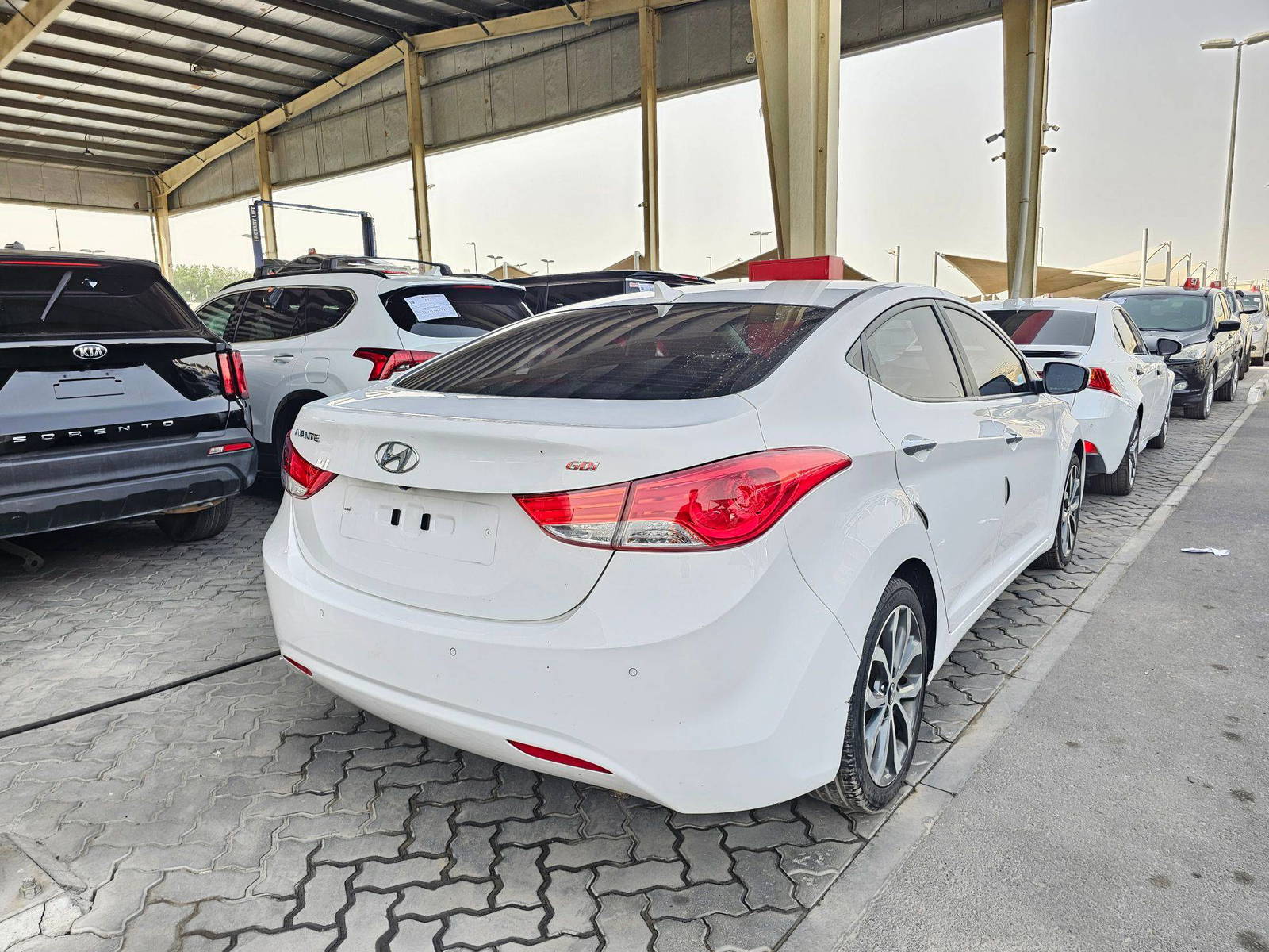 2013 HYUNDAI AVANTE — 152581 KM — Lot 640710 — Souq - Marhaba Auctions Used Cars - Image 5