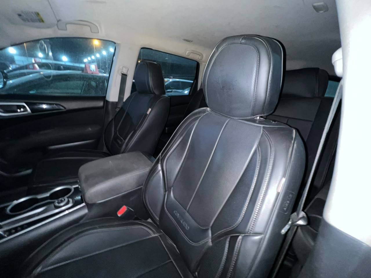 2017 NISSAN PATHFINDER — 106743 Miles — Lot 2MM3HC621545 - Marhaba Auctions Used Cars - Image 2