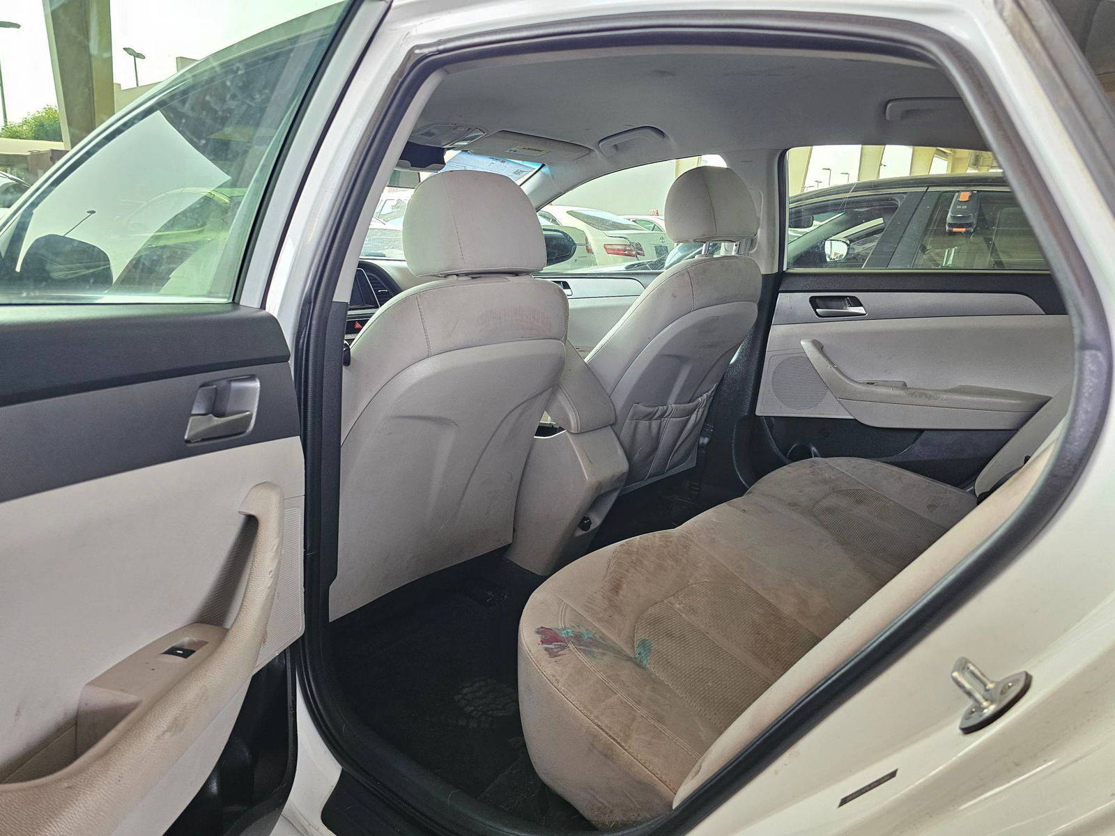 HYUNDAI SONATA 2018 - Marhaba Auction Used Cars - Image 6