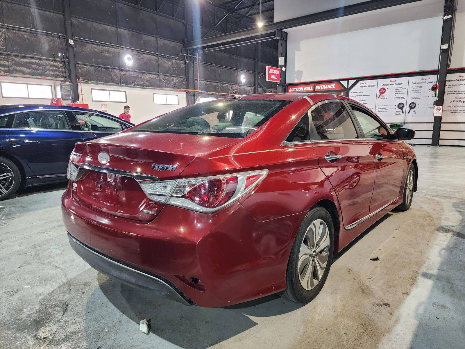 2013 HYUNDAI SONATA — 158349 Miles — Lot 80436 — Al Quoz - Marhaba Auctions Used Cars - Image 6