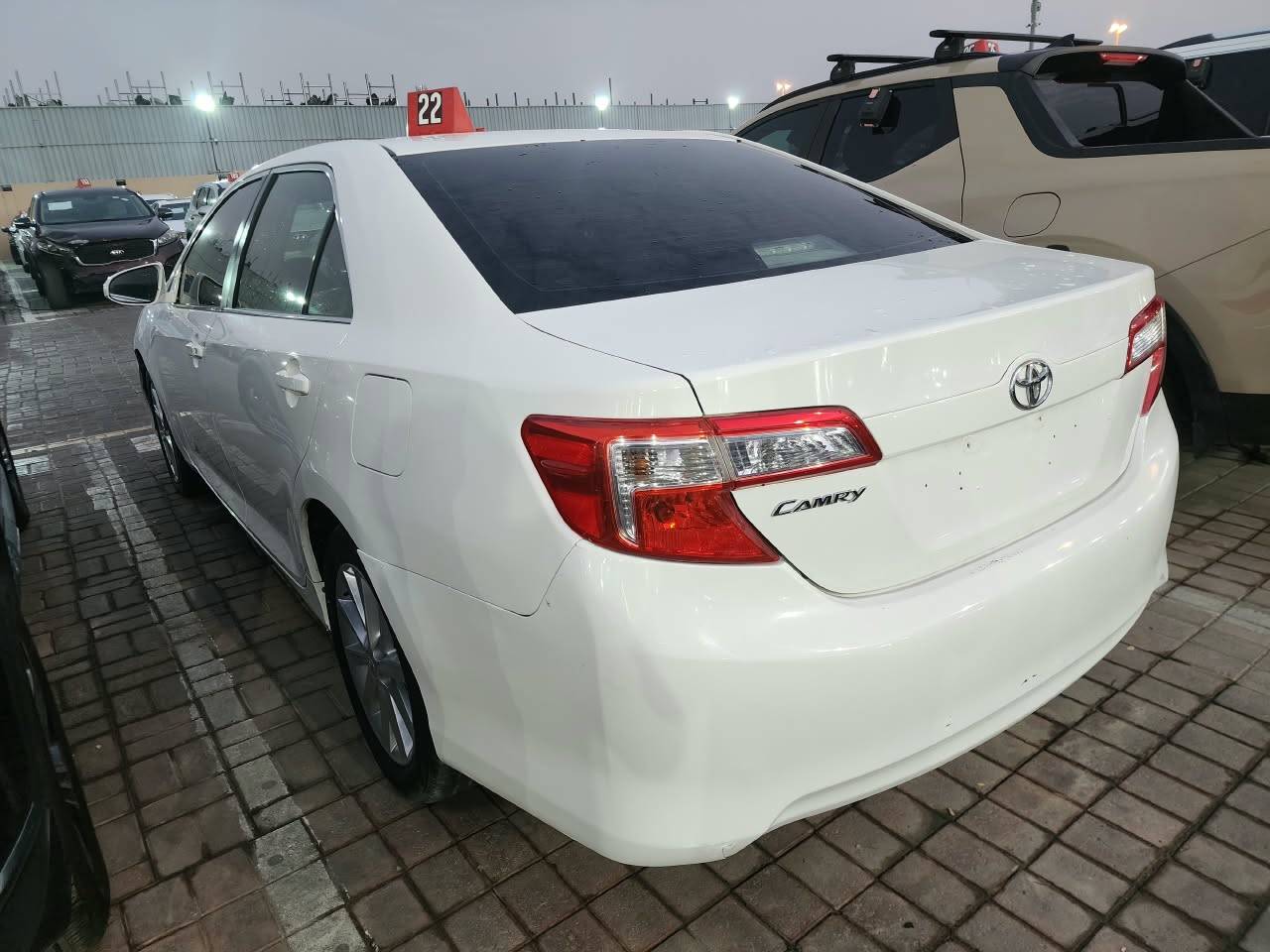 2015 TOYOTA CAMRY — 306266 KM — Lot K9FX581552 — Al Sajaa - Marhaba Auctions Used Cars - Image 9