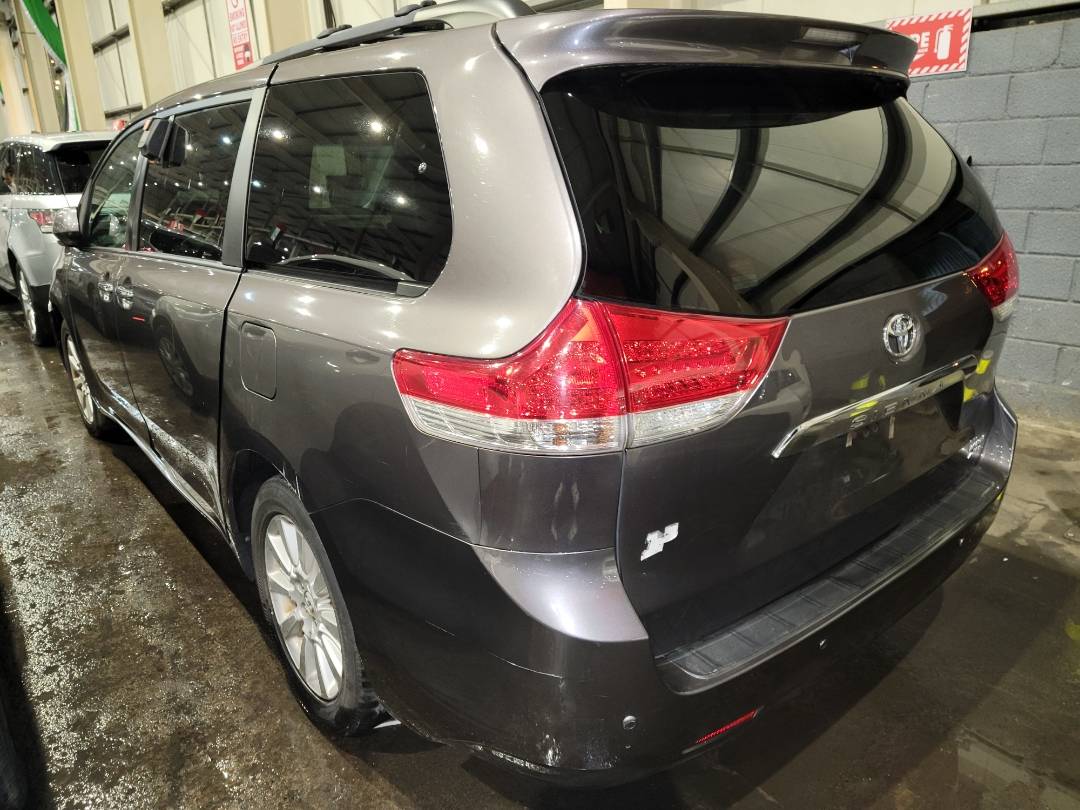 2011 TOYOTA SIENNA — 168116 Miles — Lot 37434873 - Marhaba Auctions Used Cars - Image 3