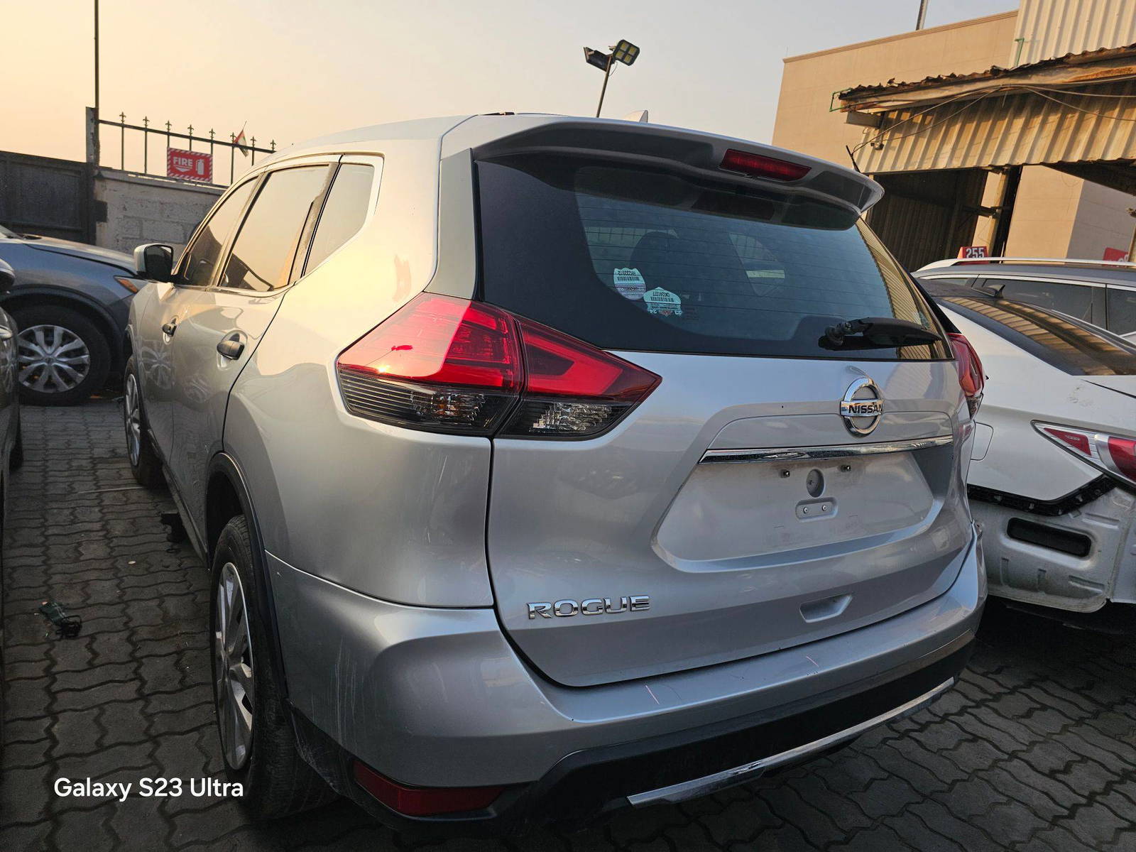 NISSAN ROGUE 2017 - Marhaba Auction Used Cars - Image 3