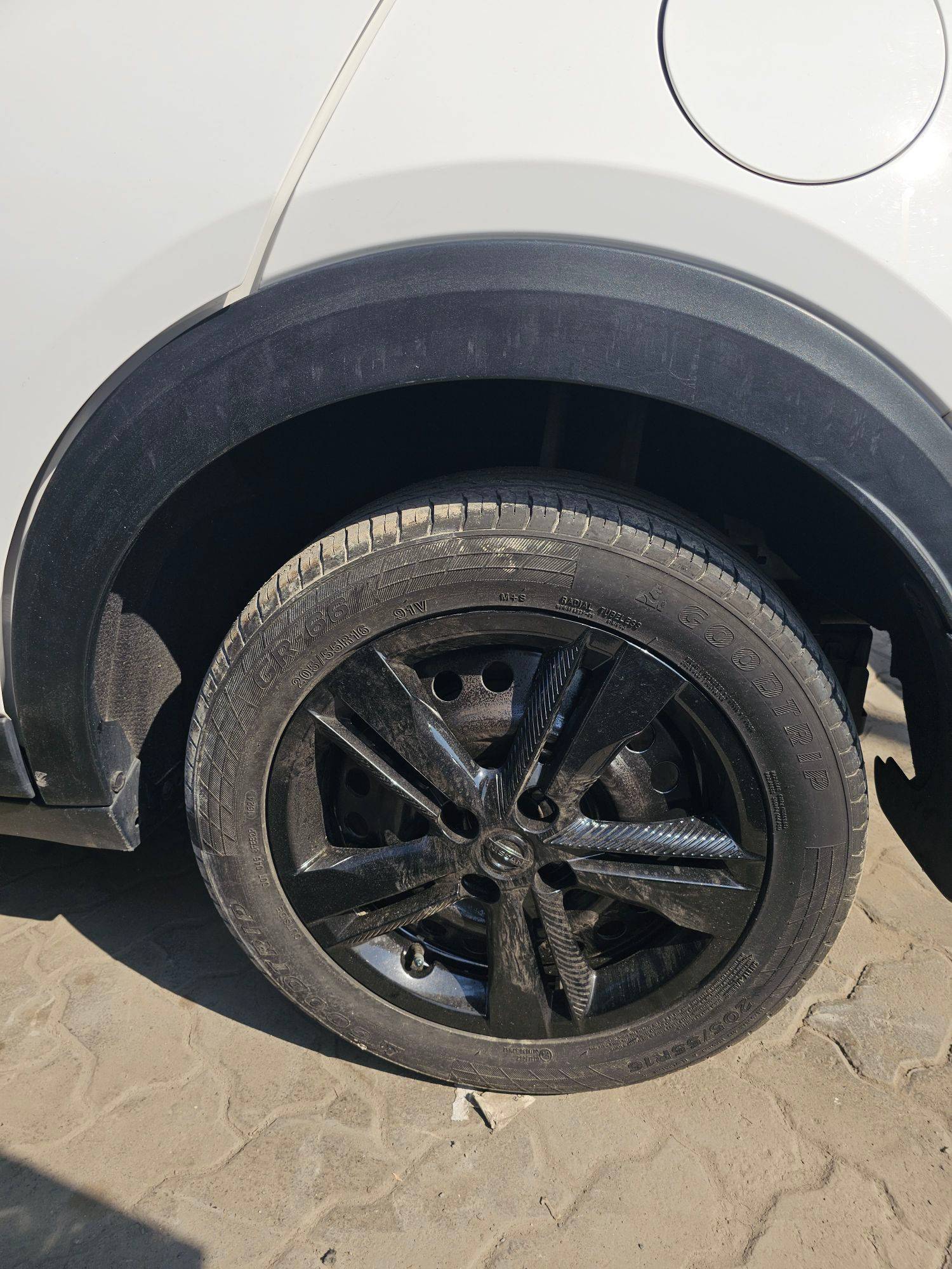 2020 NISSAN KICKS — 37959 Miles — Lot V4LL520470 — Main - Marhaba Auctions Used Cars - Image 7